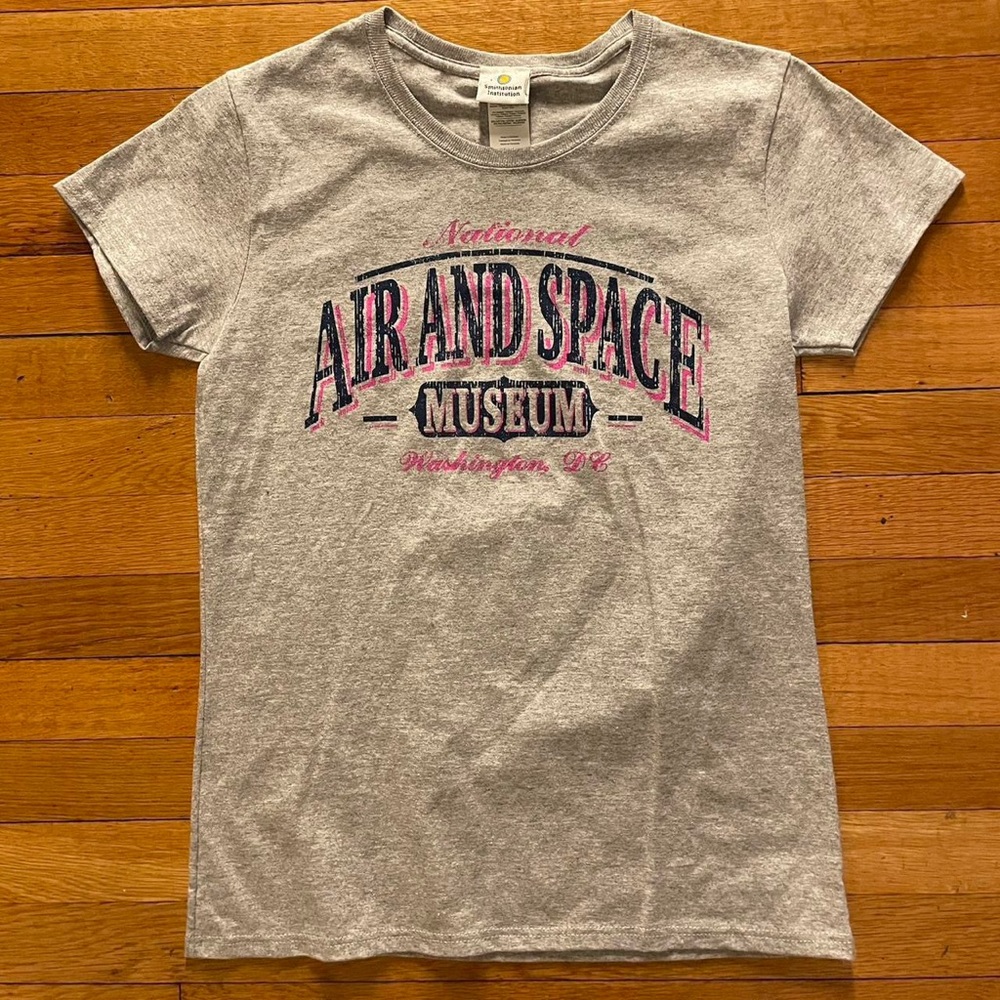 Smithsonian National Air and Space Museum Washington DC Tee Shirt Sz M Ladies